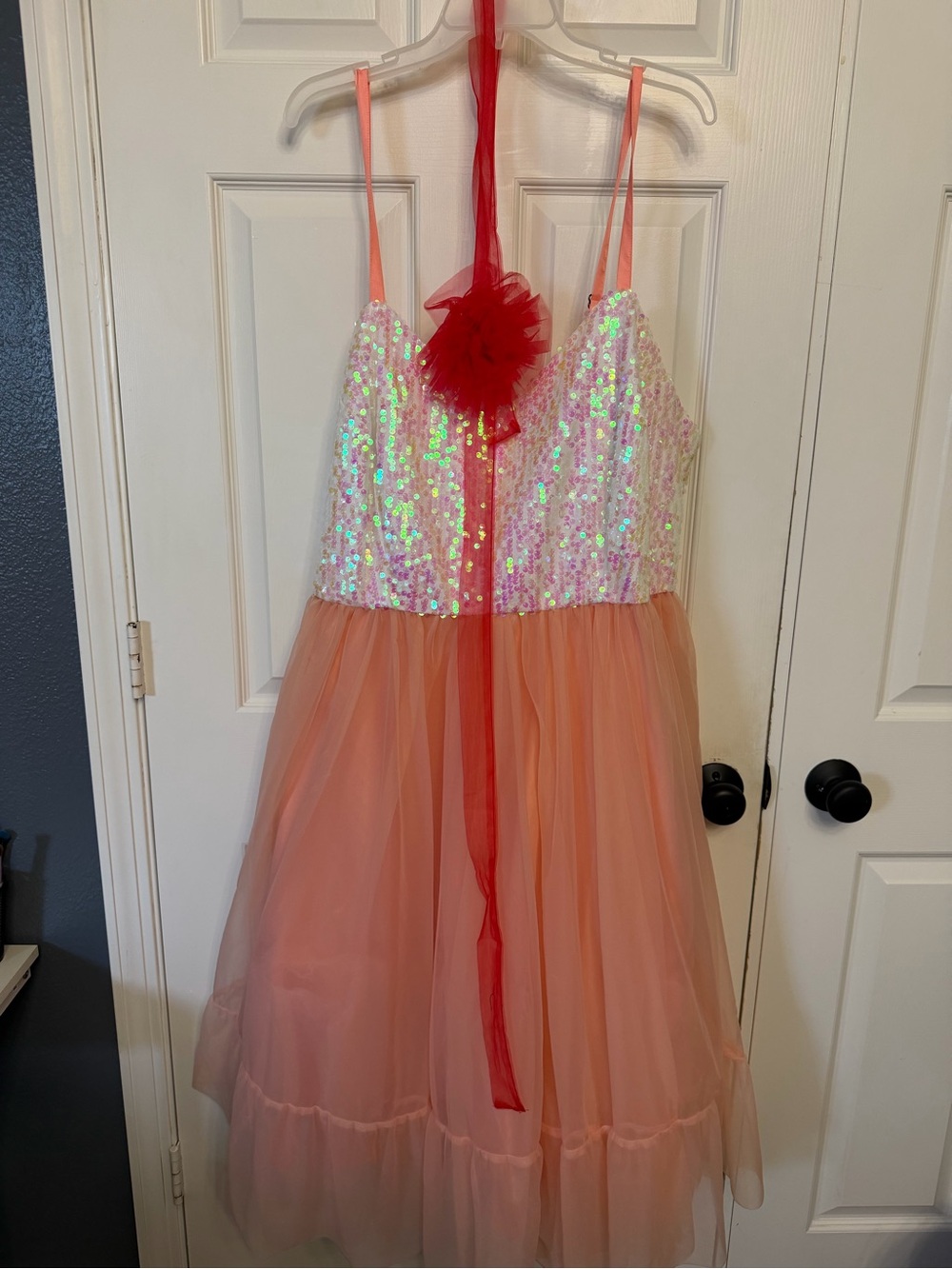 Unique Vintage Barbie “Peaches & Cream” Dress - Picture 2 of 6